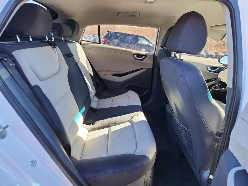 2019 HYUNDAI IONIQ SEL  