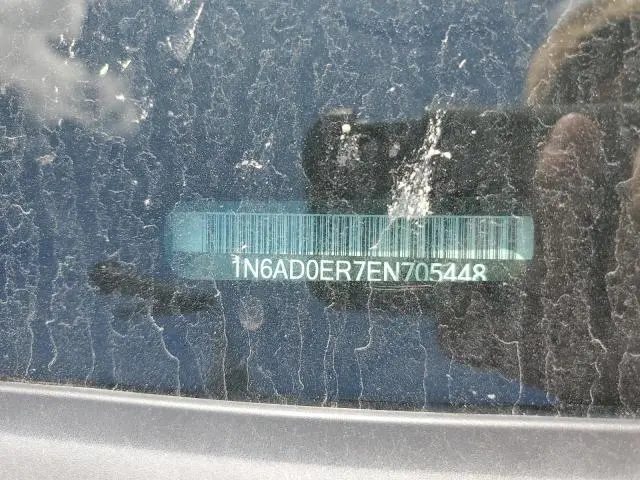 2014 NISSAN FRONTIER S  