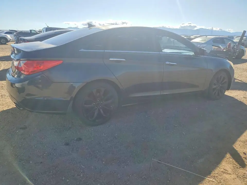2011 HYUNDAI SONATA SE  