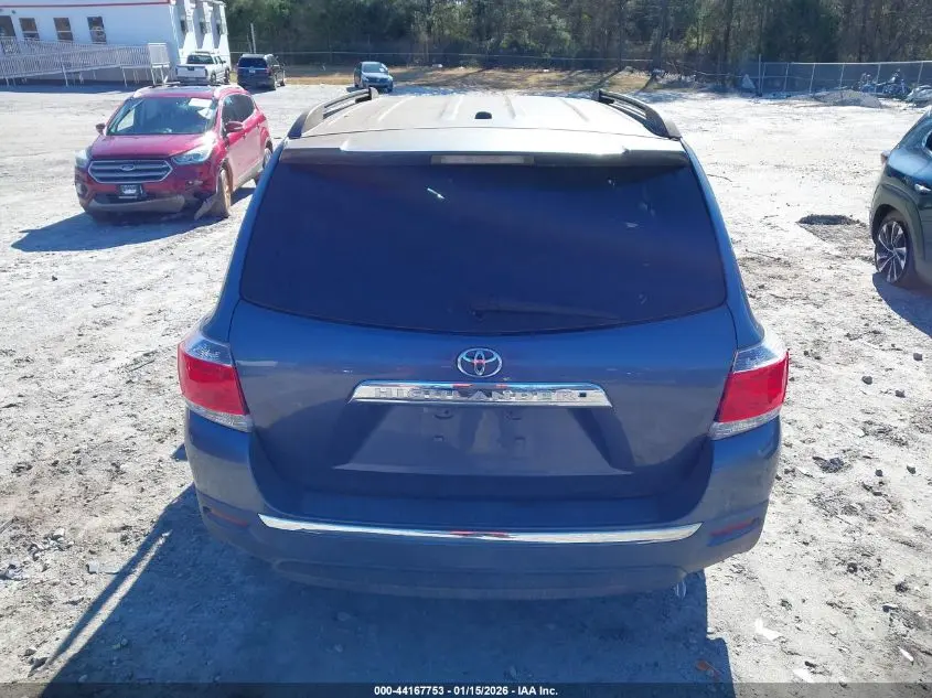 2012 TOYOTA HIGHLANDER BASE V6