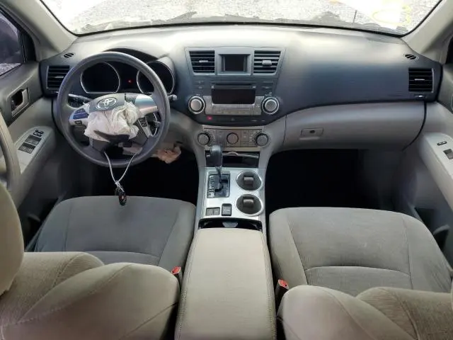 2011 TOYOTA HIGHLANDER BASE  