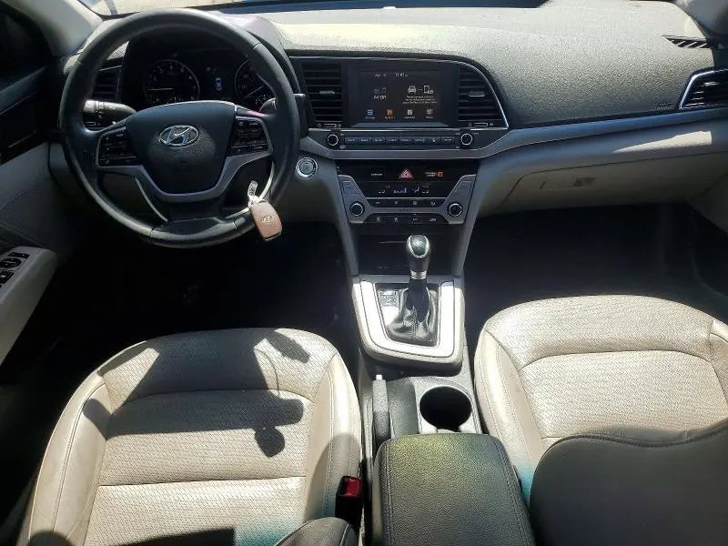 2017 HYUNDAI ELANTRA LIMITED  