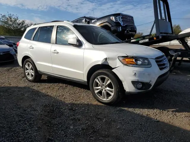 2012 HYUNDAI SANTA FE SE  