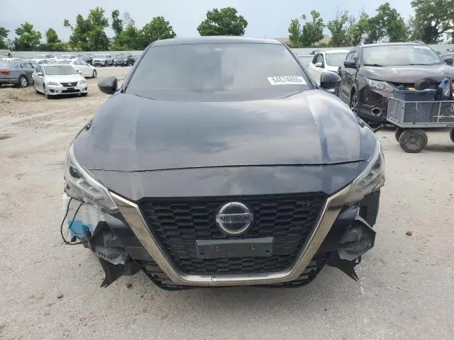 2021 NISSAN ALTIMA SR  