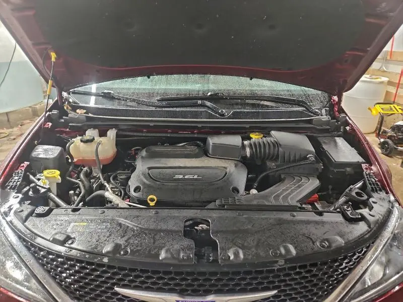 2018 CHRYSLER PACIFICA TOURING L PLUS  