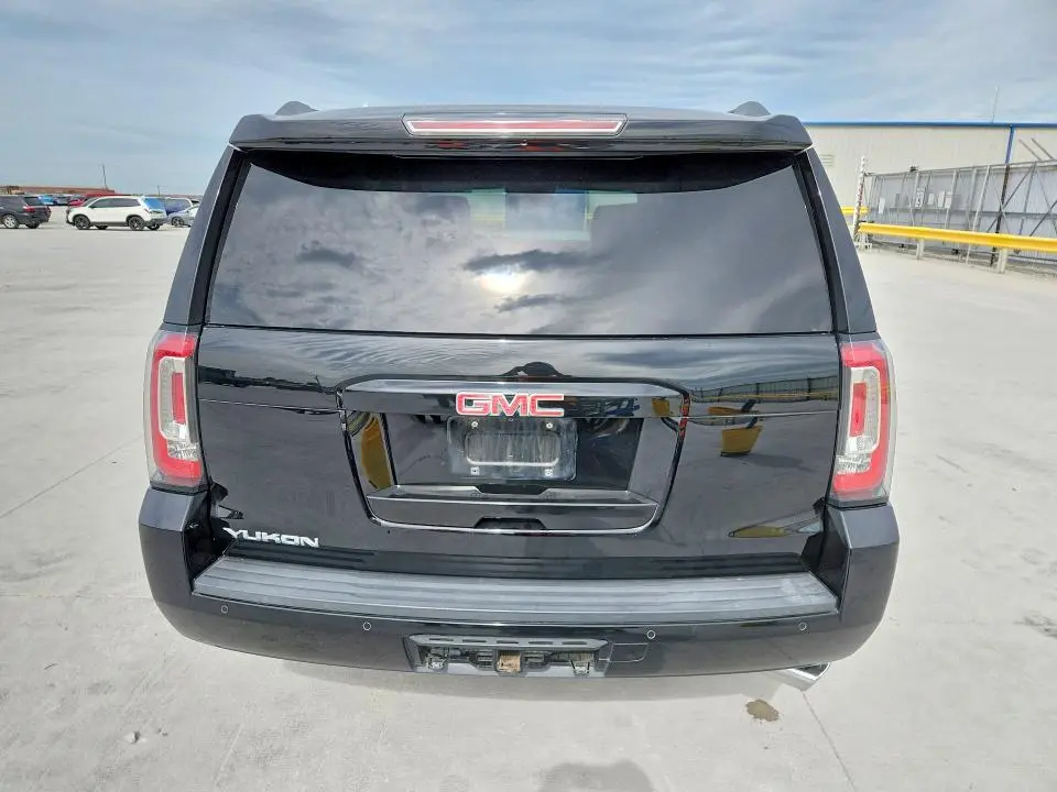2019 GMC YUKON SLT  