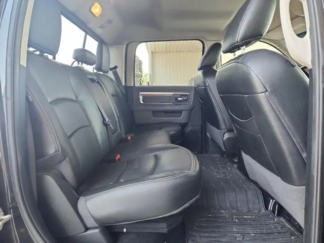 2018 RAM 1500 SLT  