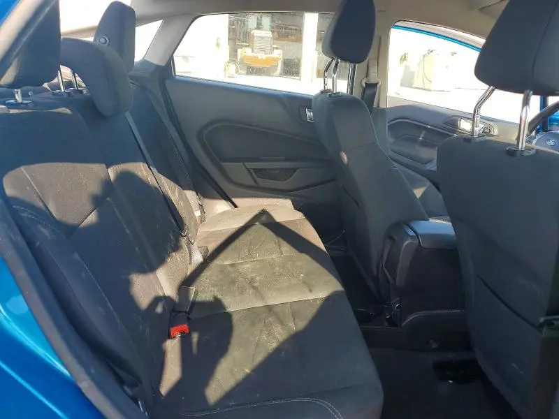 2016 FORD FIESTA SE  