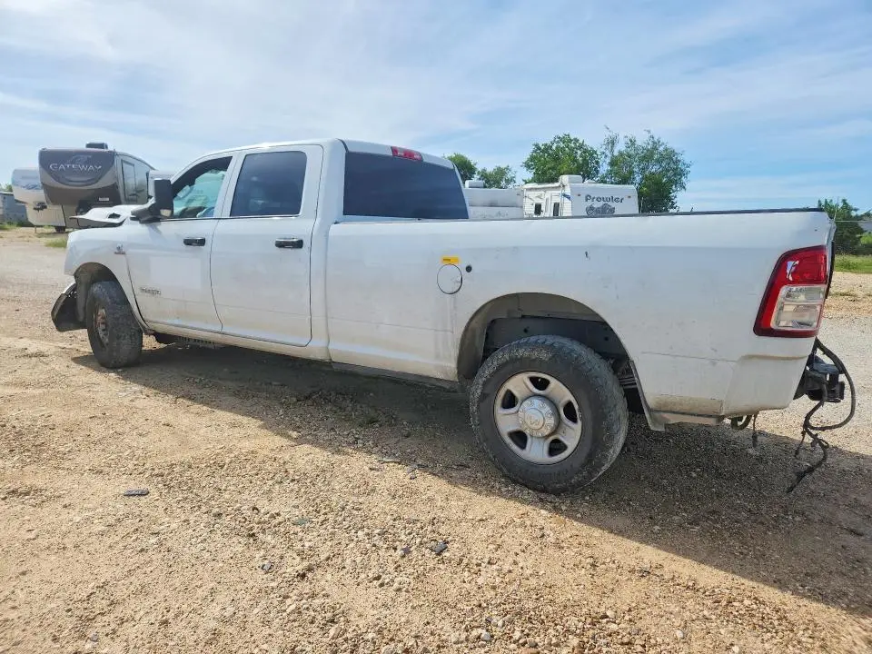 2022 RAM 3500 SLT   