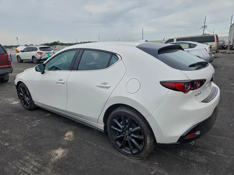 2026 MAZDA 3 PREMIUM  