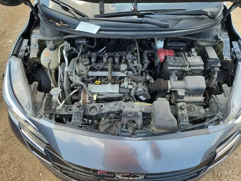 2023 NISSAN VERSA S  