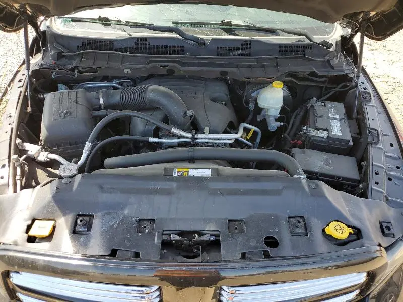 2015 RAM 1500 SPORT  