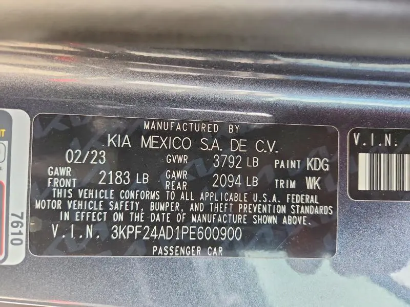 2023 KIA FORTE LXS  
