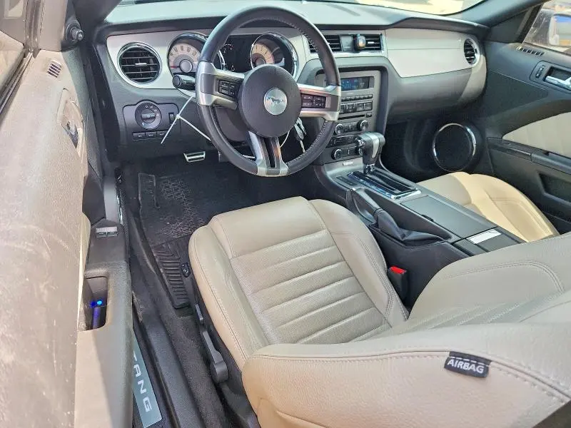 2012 FORD MUSTANG   