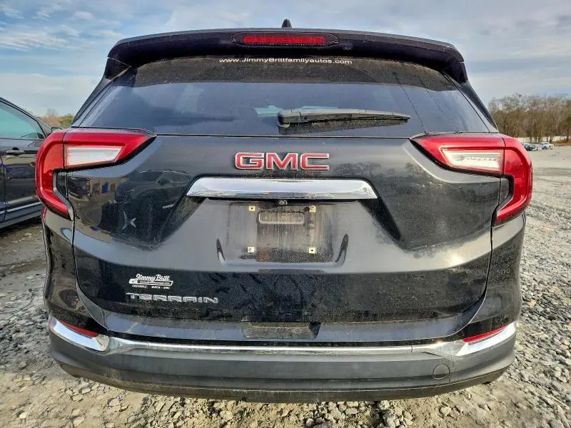 2022 GMC TERRAIN SLT  