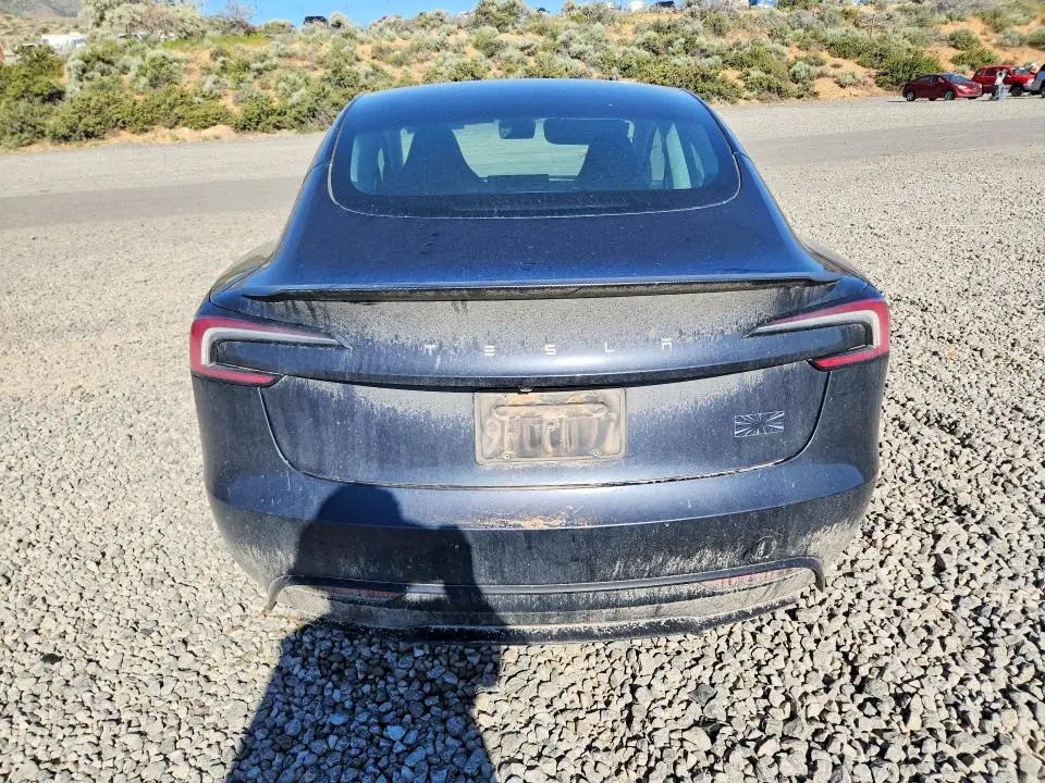 2024 TESLA MODEL 3   