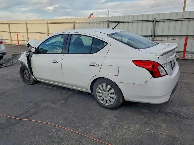 2018 NISSAN VERSA S  