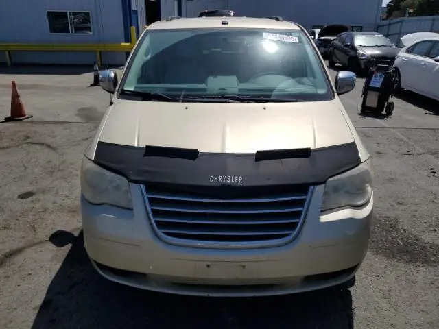 2010 CHRYSLER TOWN & COUNTRY TOURING  