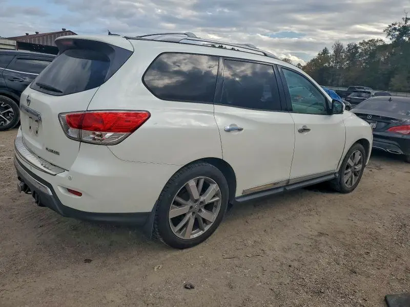 2016 NISSAN PATHFINDER S  