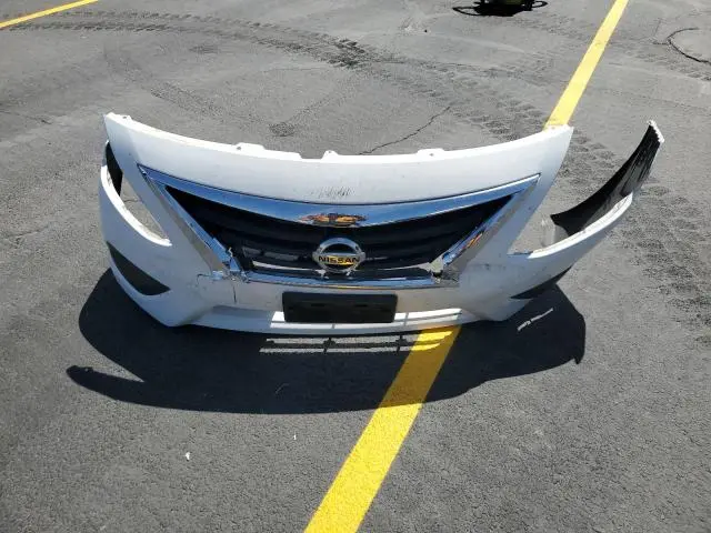 2017 NISSAN VERSA S  