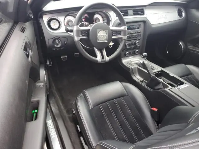 2012 FORD MUSTANG GT  