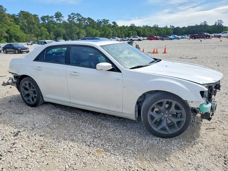 2023 CHRYSLER 300 S  