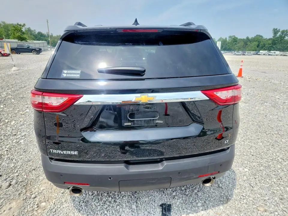 2019 CHEVROLET TRAVERSE LT  