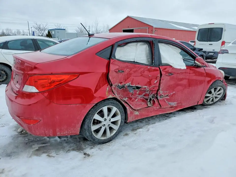 2013 HYUNDAI ACCENT GLS  