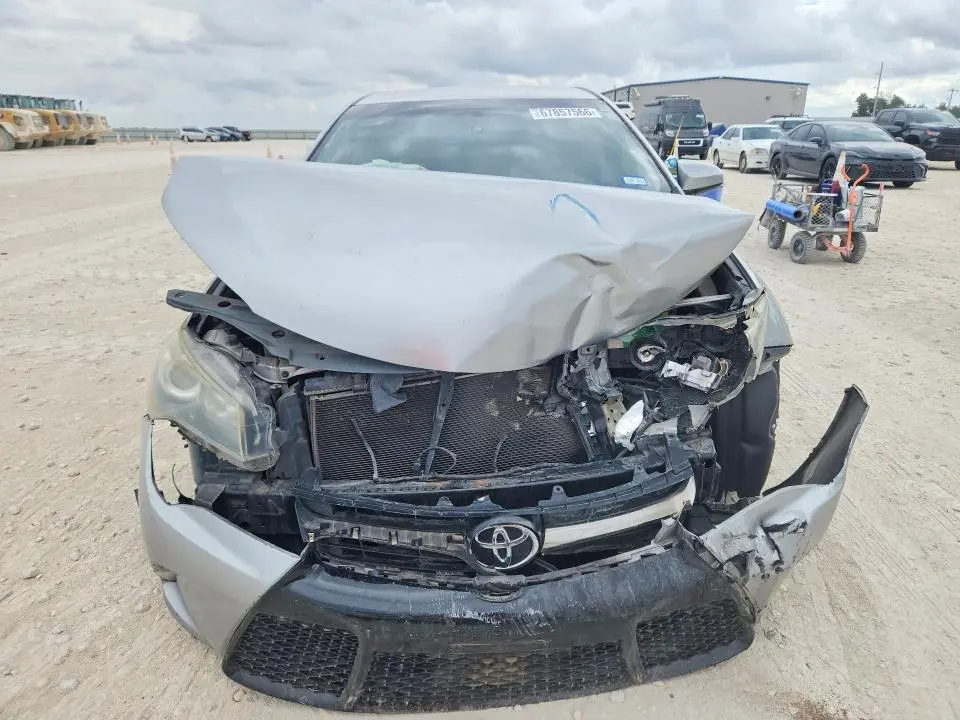2015 TOYOTA CAMRY XSE  