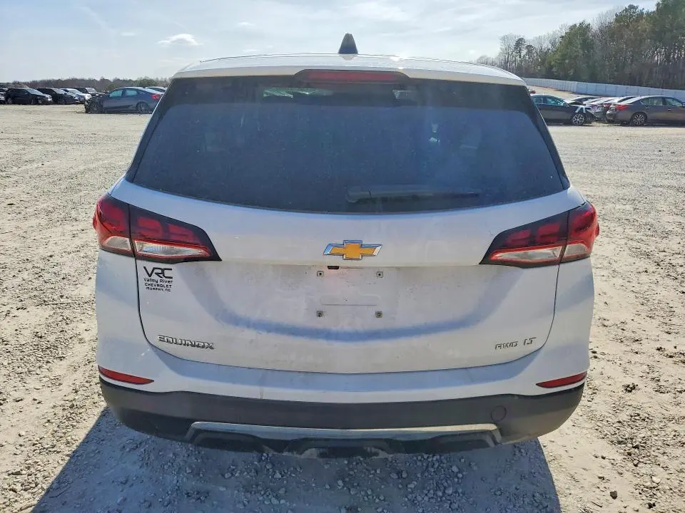 2023 CHEVROLET EQUINOX LT  