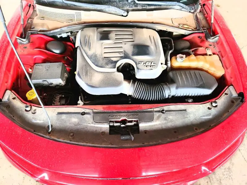 2016 DODGE CHARGER SE  