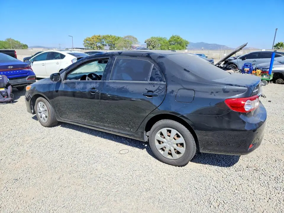 2011 TOYOTA COROLLA LE  