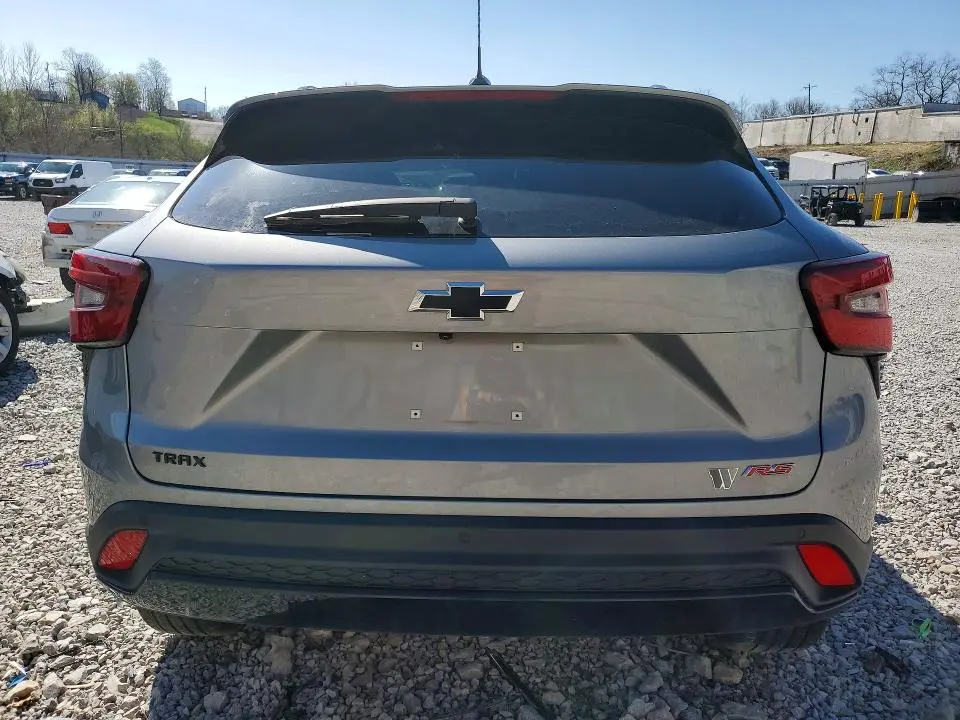 2025 CHEVROLET TRAX 2RS  