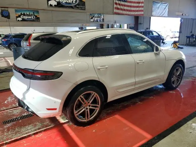 2023 PORSCHE MACAN BASE  