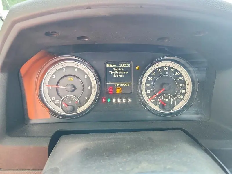 2015 RAM 1500 ST  
