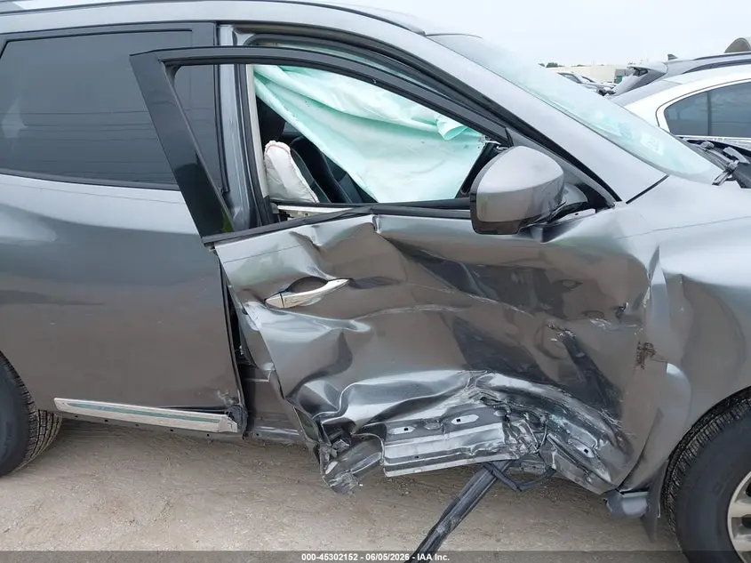 2015 NISSAN PATHFINDER SL
