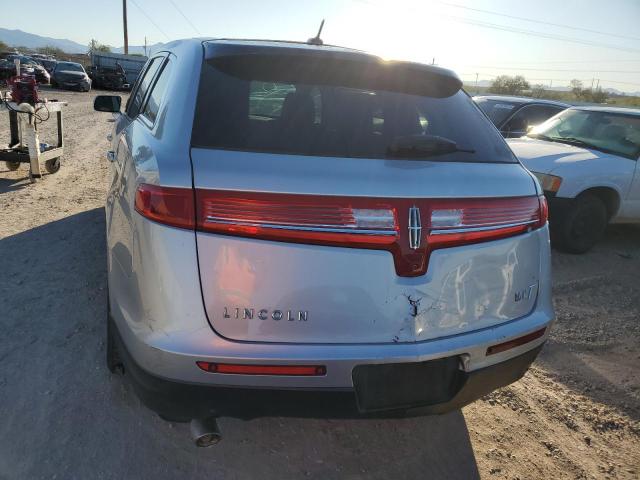 2017 LINCOLN MKT 