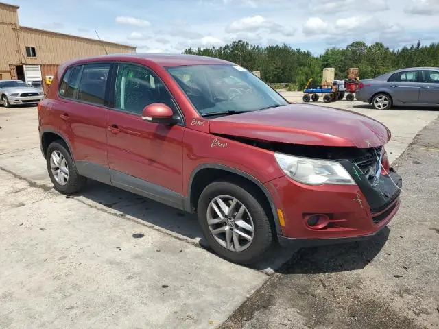 2011 VOLKSWAGEN TIGUAN S  
