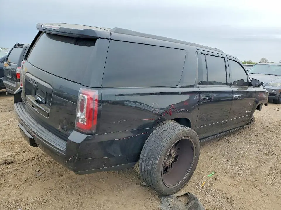 2018 GMC YUKON XL DENALI  