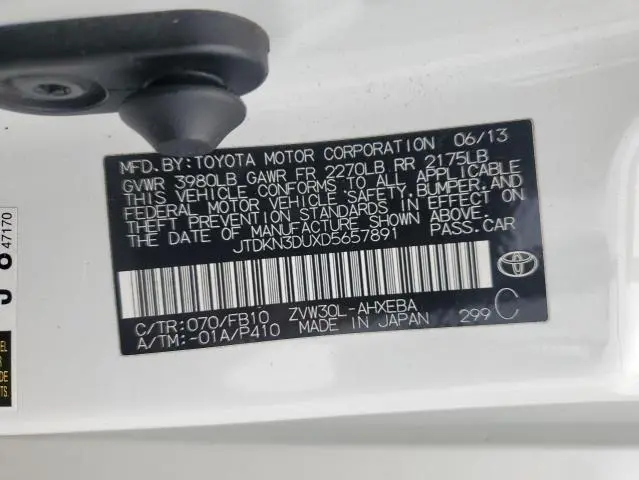 2013 TOYOTA PRIUS