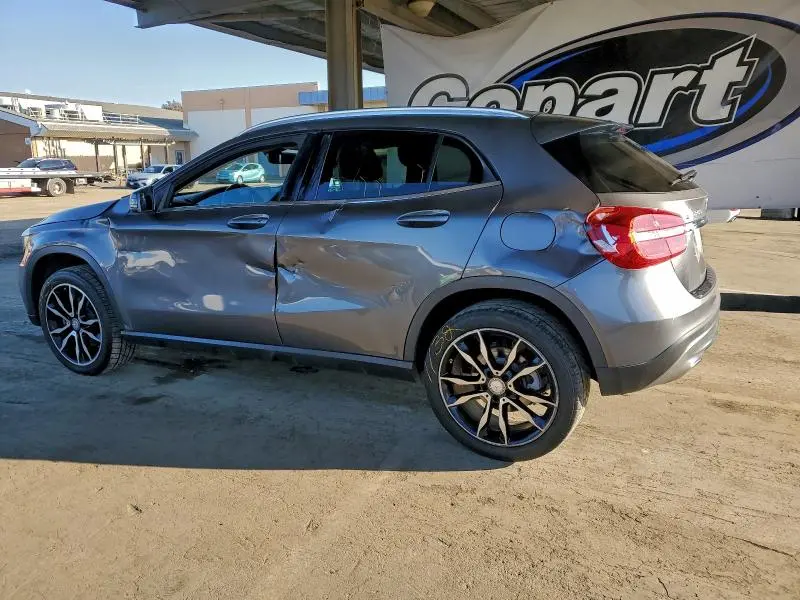 2015 MERCEDES-BENZ GLA 250 4MATIC  