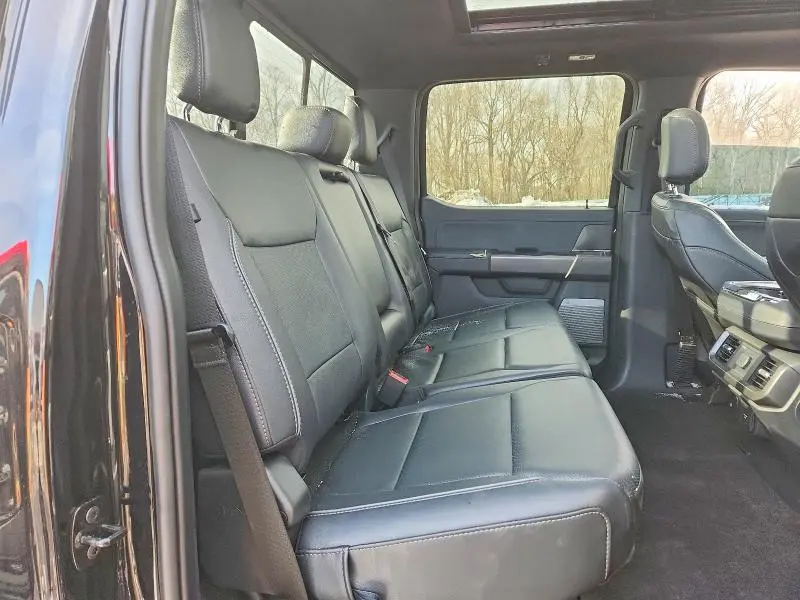 2024 FORD F150 LARIAT  