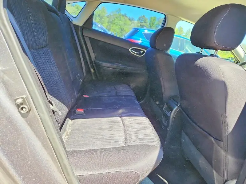 2018 NISSAN SENTRA SV  