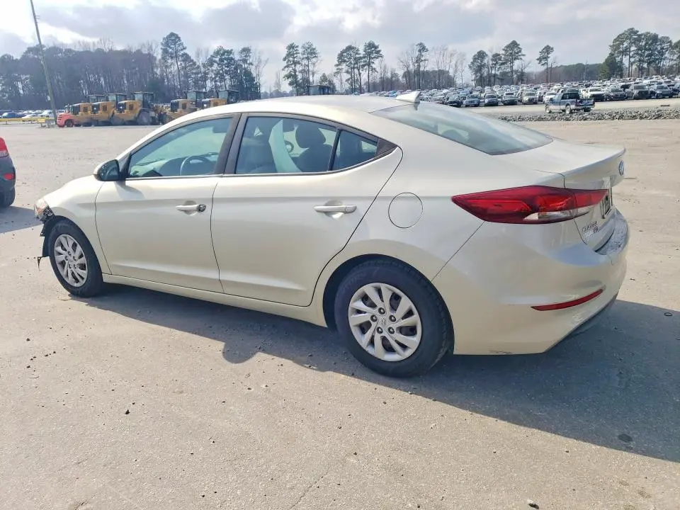 2017 HYUNDAI ELANTRA SE  