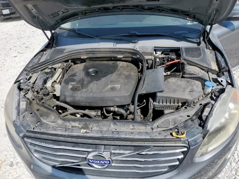 2016 VOLVO XC60 T5 PREMIER  