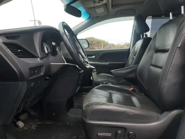 2015 TOYOTA SIENNA SPORT  