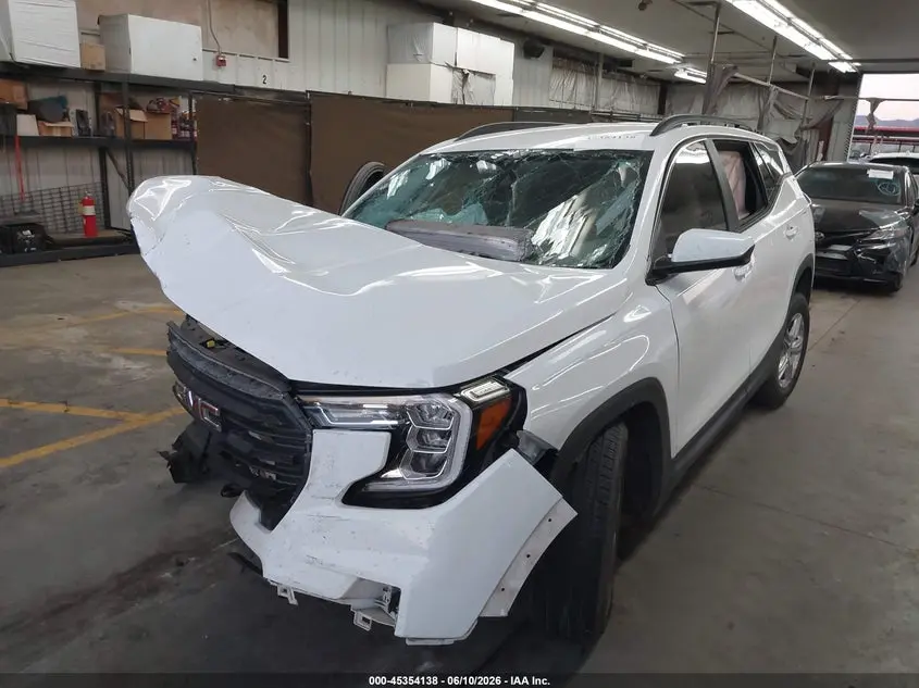 2023 GMC TERRAIN FWD SLE