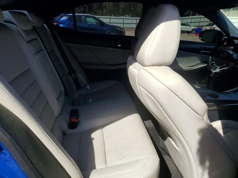 2016 LEXUS IS 200T BASE  