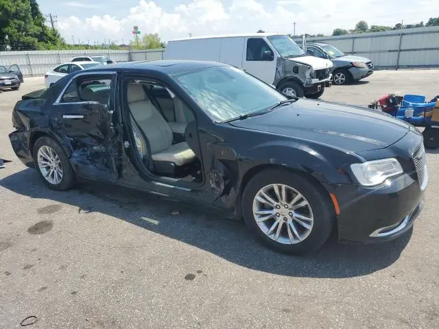 2016 CHRYSLER 300C   