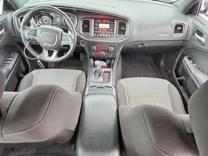 2015 DODGE CHARGER SXT  